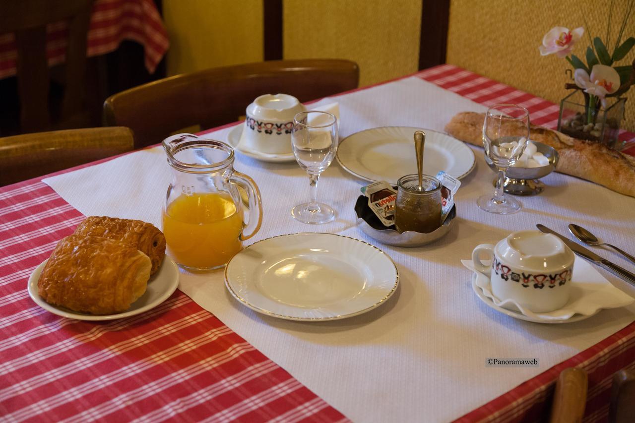 Hotel Restaurant Zum Schnogaloch Obernai Esterno foto
